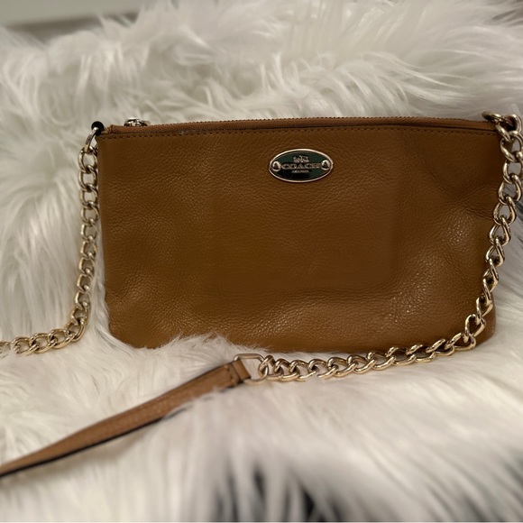 Coach crossbody in pebble leather - Picture 1 of 6